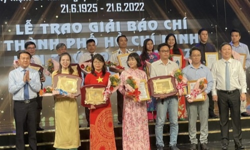 Trao Giải Báo chí TP. Hồ Chí Minh lần thứ 40 với chủ đề "“Đưa Nghị quyết Đảng đi vào cuộc sống”